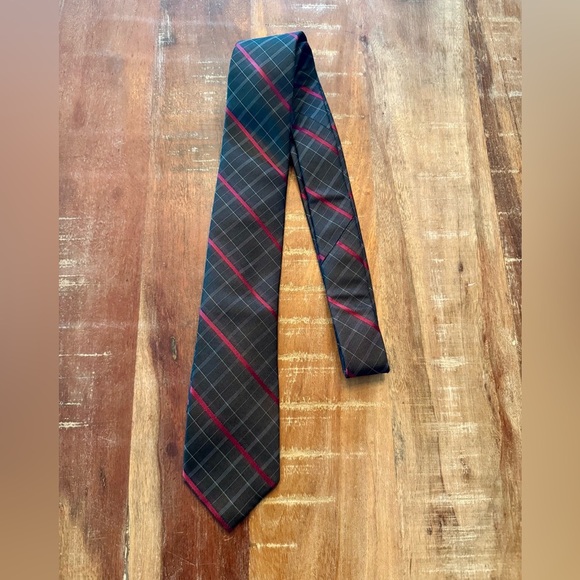 Michael Kors Silk Red and Black Tartan Tie Men’s - Picture 1 of 3